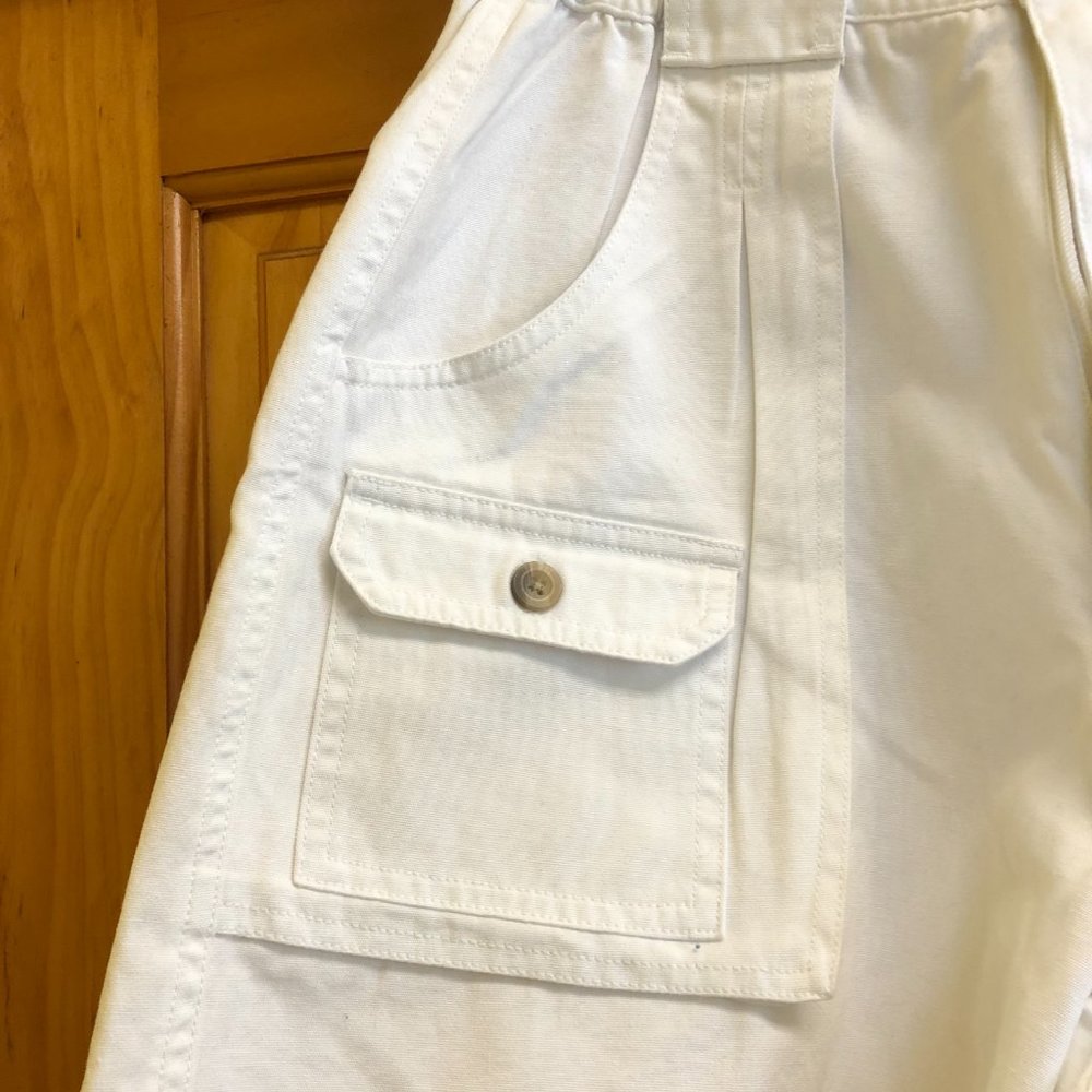 NWT Women's BIMINI BAY white Shorts Size 8 / Hiking Active Gear / Cargo Shorts - Picture 2 of 12